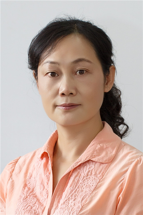 周宏 周宏